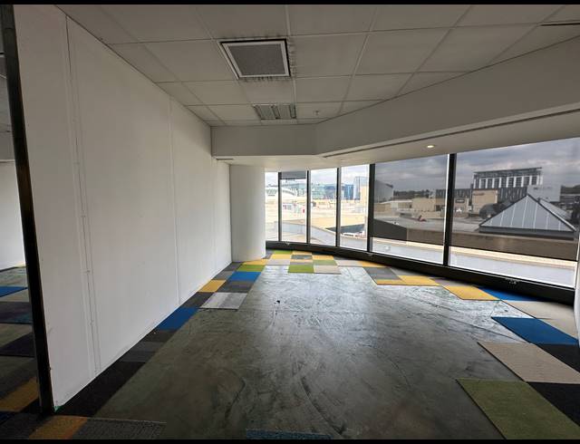 2,523M² OFFICE TO LET IN SANDTON CENTRAL